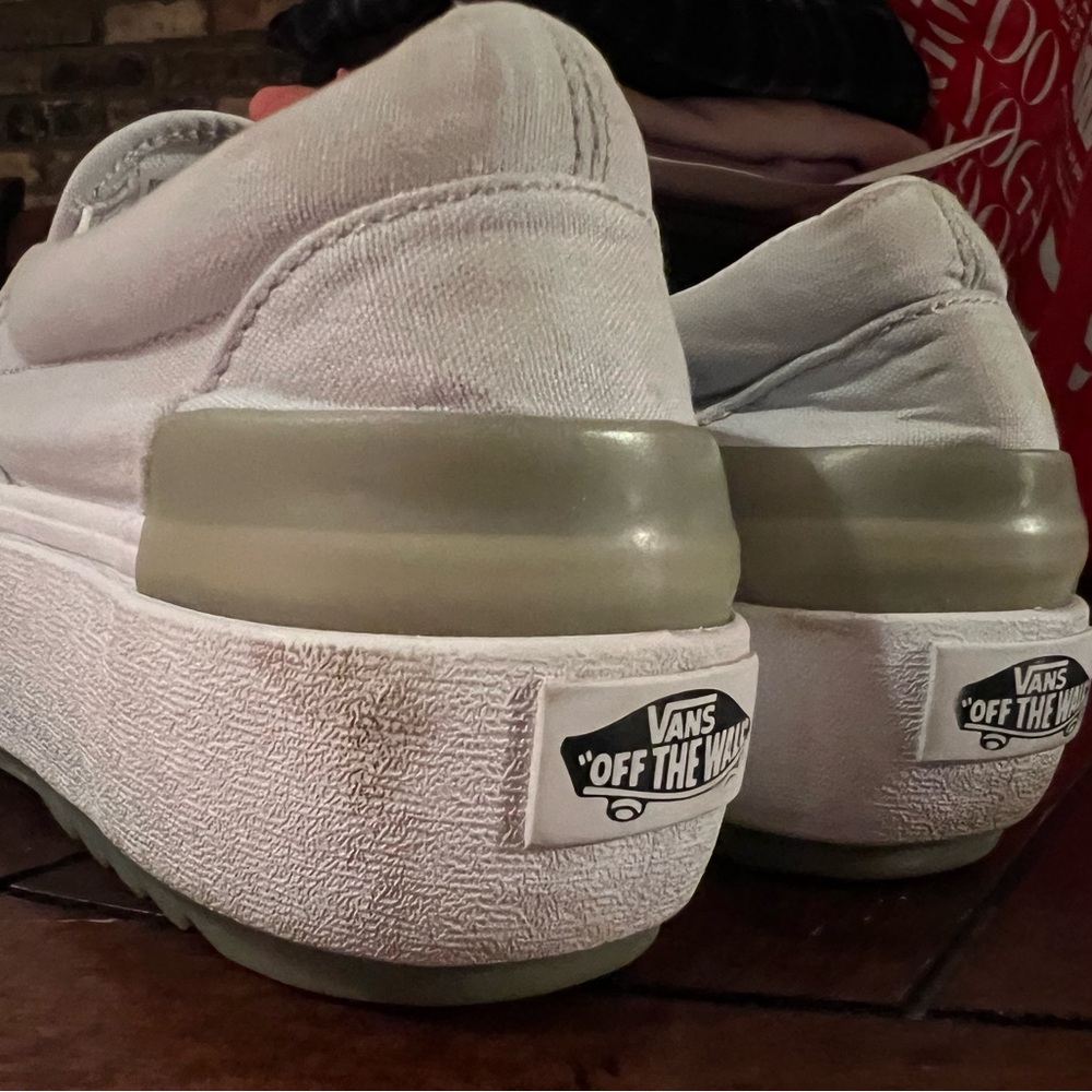 Vans Platform Sneakers - Picture 15 of 16